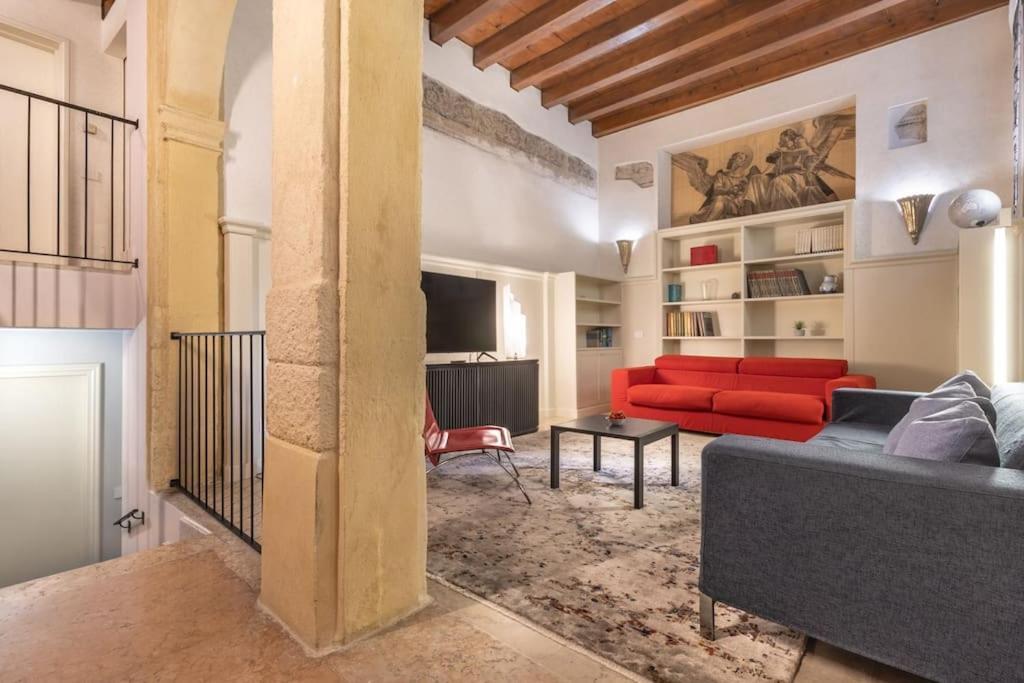 Residenza Angels @Piazzadelleerbe Apartamento Verona Exterior foto
