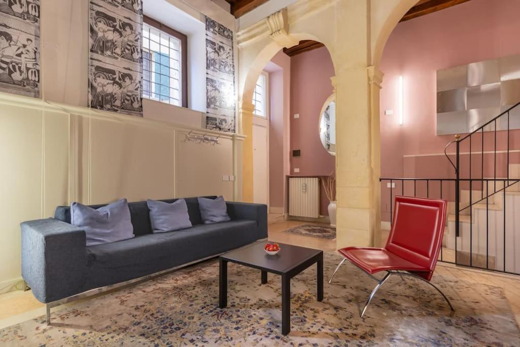 Residenza Angels @Piazzadelleerbe Apartamento Verona Exterior foto